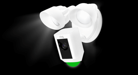 Floodlight Cam, Floodlight Cam Wired Plus, and Spotlight Cam setup successful light pattern green light on for five seconds, then turning off and repeating.