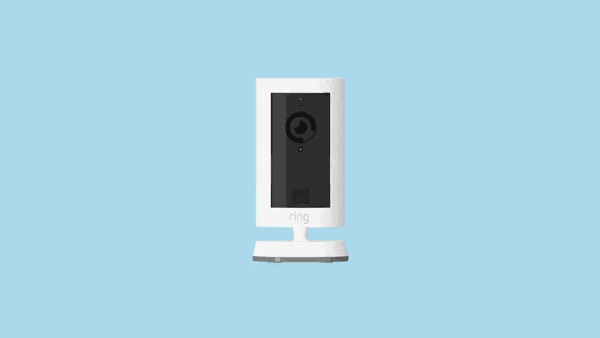 Animation showing how to remove the quick release battery pack from the Outdoor Cam. 